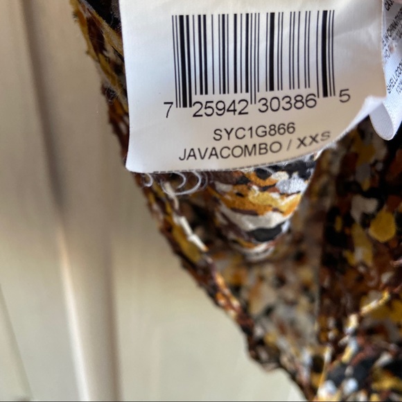 BCBGMAXAZRIA 100% Silk Fall Floral-ish Capelet Blouse | Size XXS - Picture 10 of 10